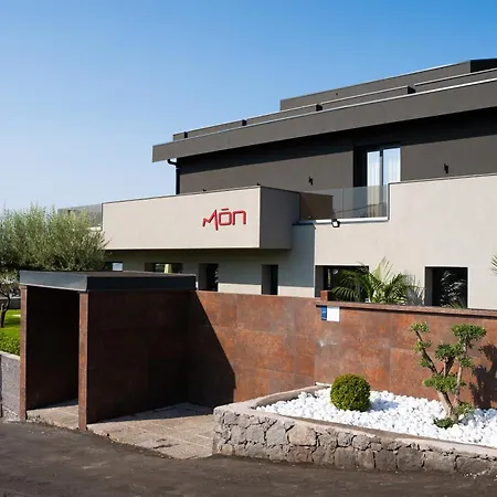 Hotel Mon Luxury